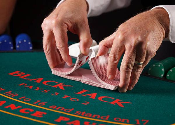 A Detailed Look at Choosing online casinos Singapore For reviewing platform basics