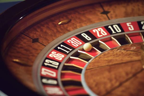Explore Live Dealer Game Variety through an online casino Singapore Site for Casino Fans