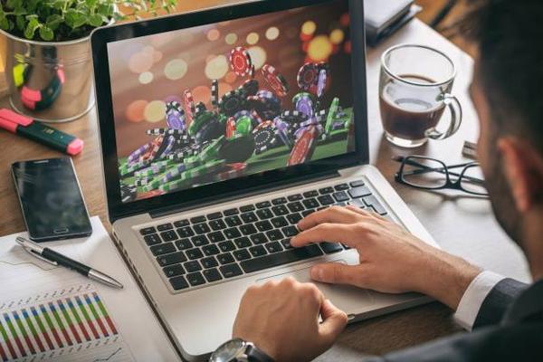 Discover Bonus Wheel Features Through オンラインカジノ サイト Games