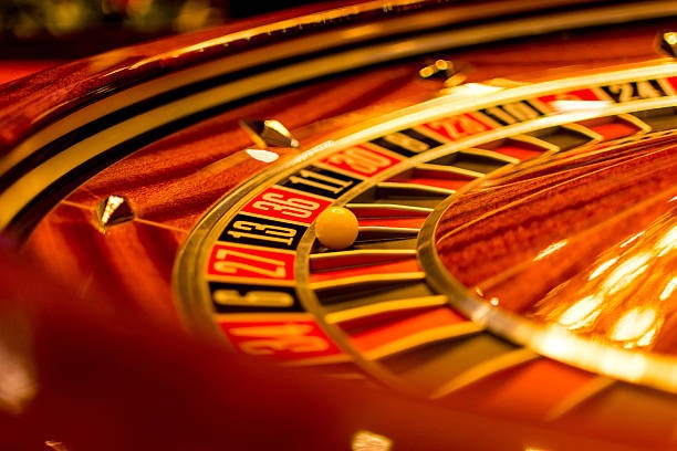 Examining Online Casino Reviews and Evaluation Criteria with Rules and Policies Explained